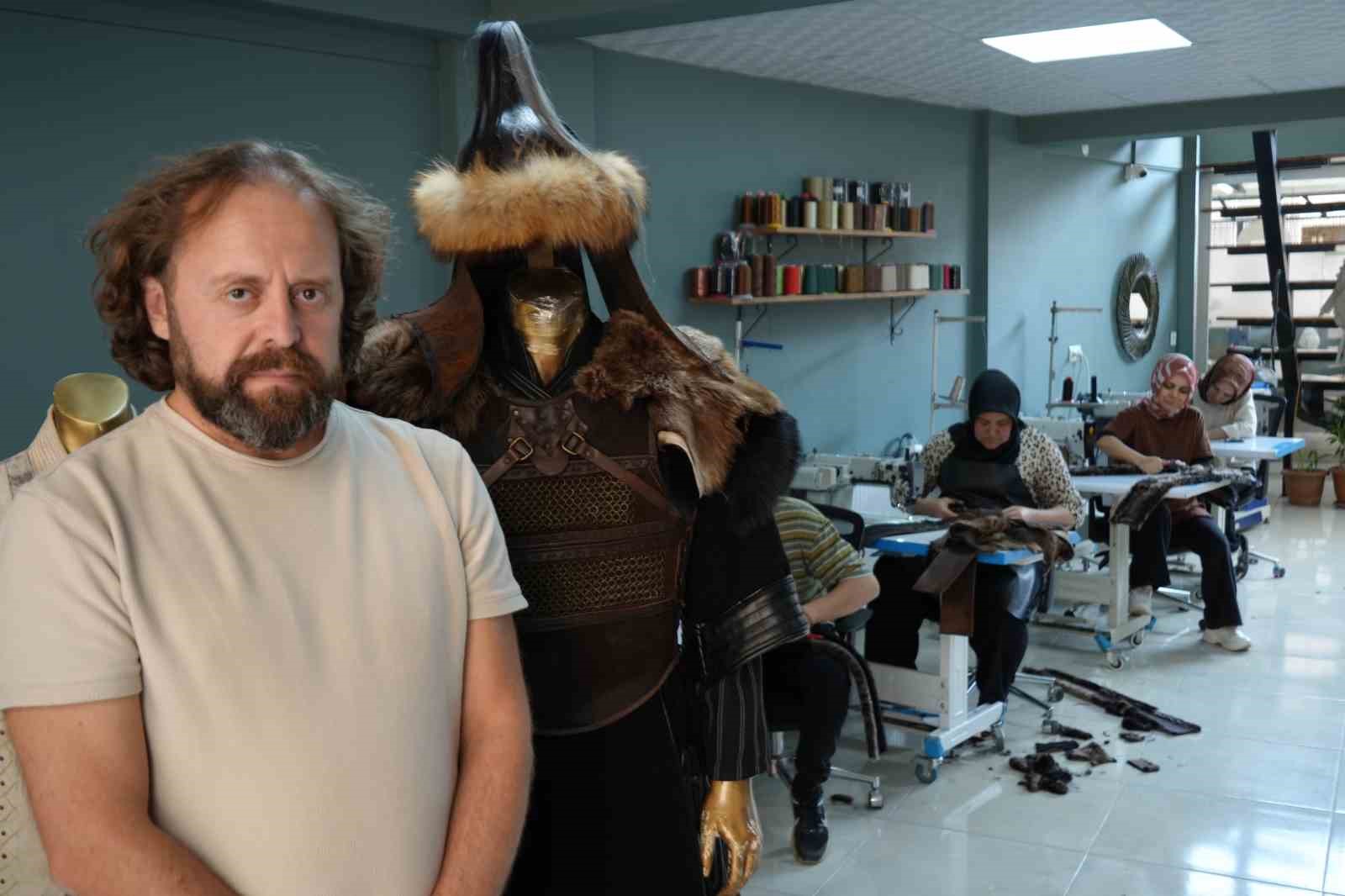 ’Game of Thrones’, ’Vikings’ ve bazı tarihi dizilerin kostüm ile aksesuarları bu atölyede üretildi