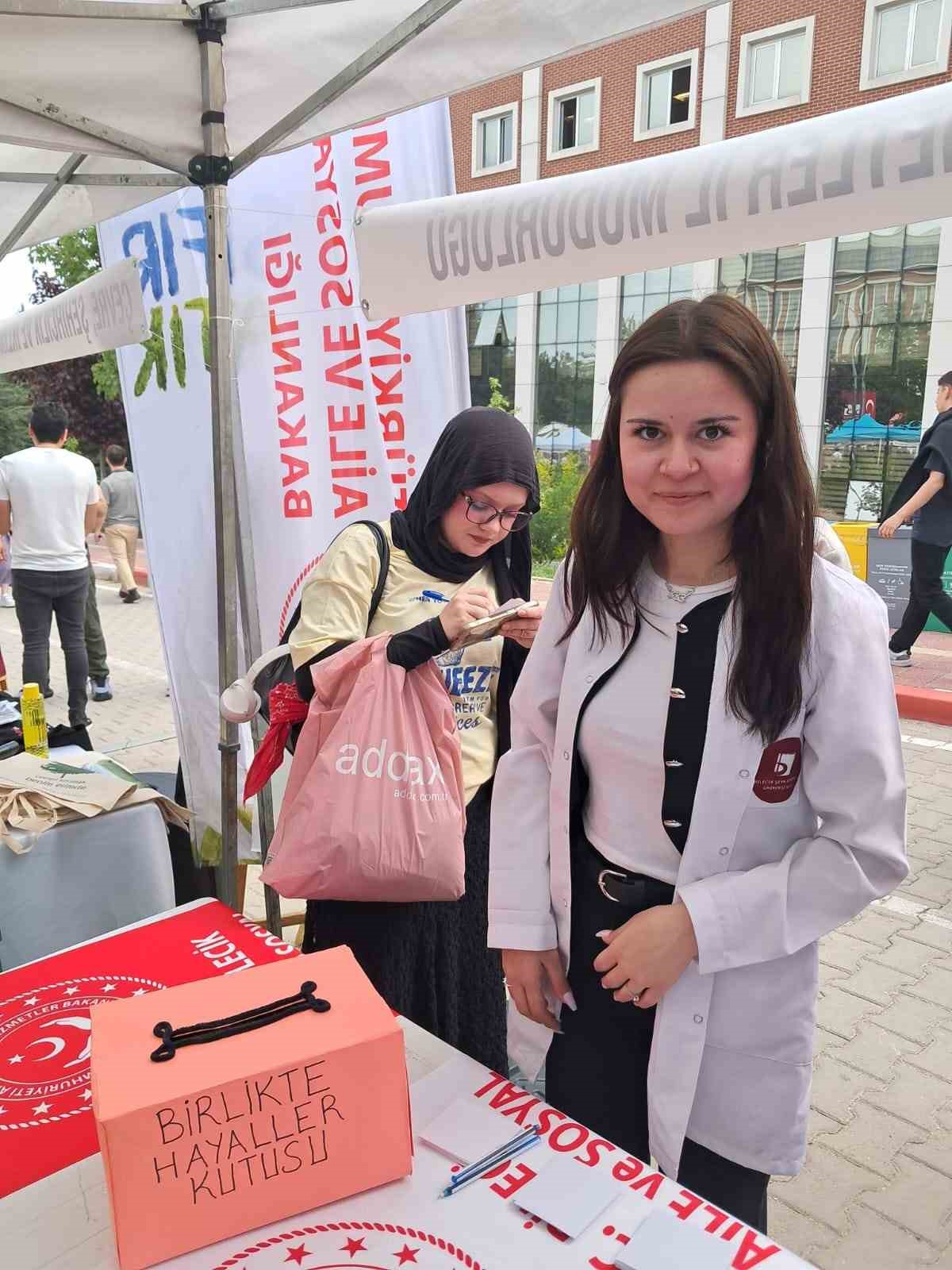 “Hayaller Kutusu” etkinliği büyük ilgi gördü