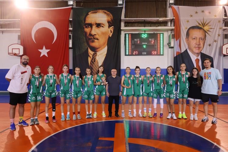Anadolu Yıldızlar Ligi Basketbol Müsabakaları Bilecik’te başarıyla tamamlandı