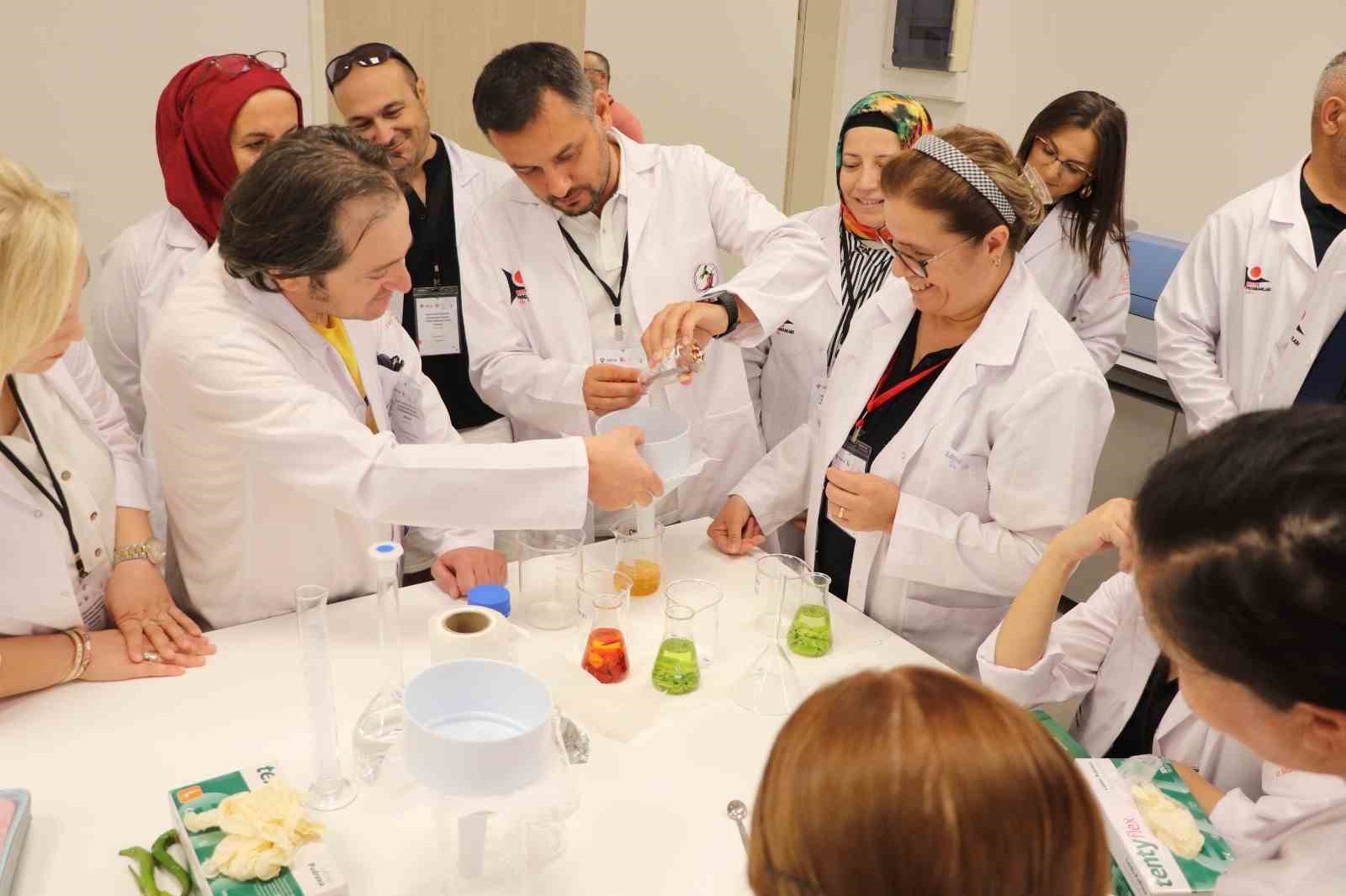 BŞEÜ’de biyoteknoloji eğitimi