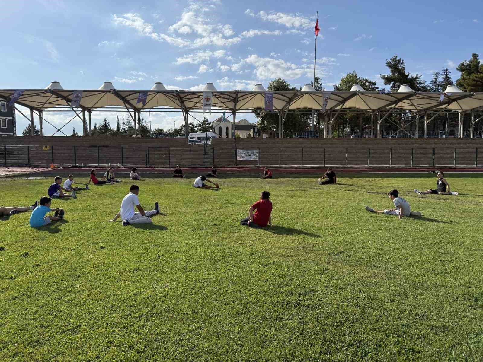 Söğüt’te atletizm antrenmanları gerçekleştirildi