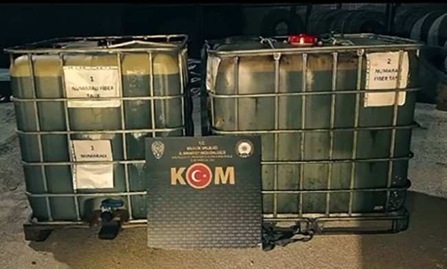 Bilecik’te bin 900 litre kaçak akaryakıt ele geçirildi