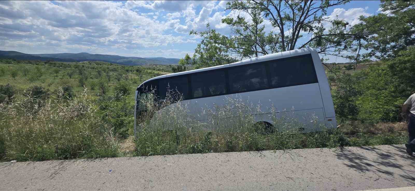 Bilecik’te yolcu otobüsü kaza yaptı, 4 kişi yaralandı