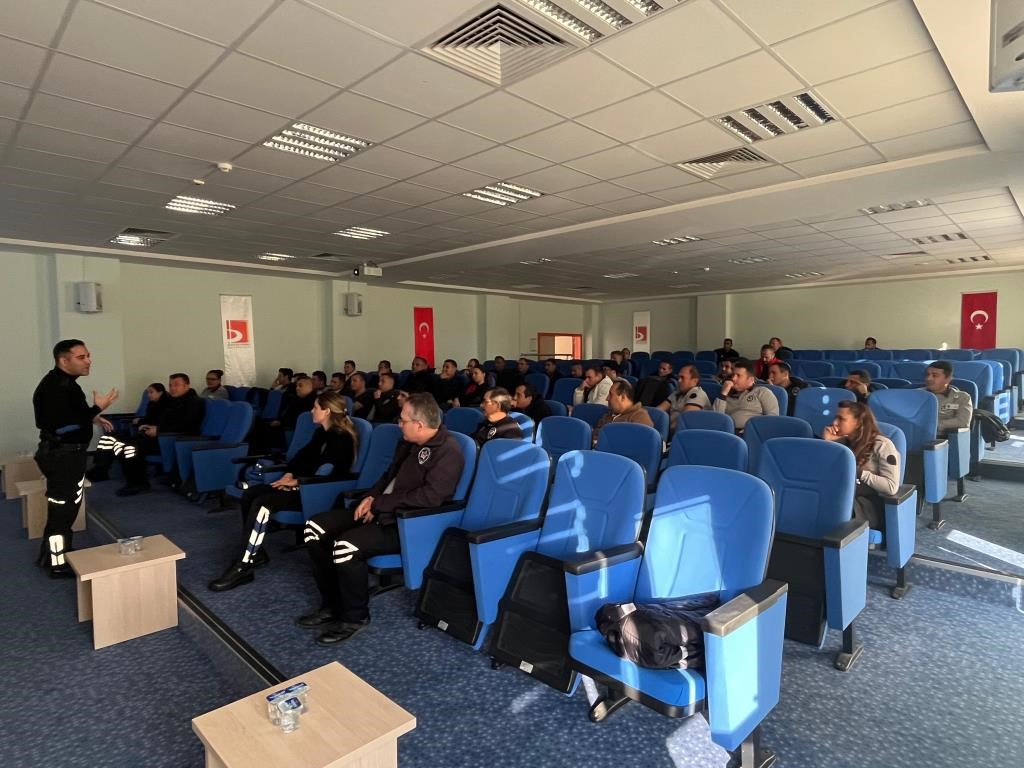 BŞEÜ’DE GÖREVLİ ÖZEL GÜVENLİK GÖREVLİLERİNE ‘ÖZEL GÜVENLİK EĞİTİM’ PANELİ DÜZENLENDİ