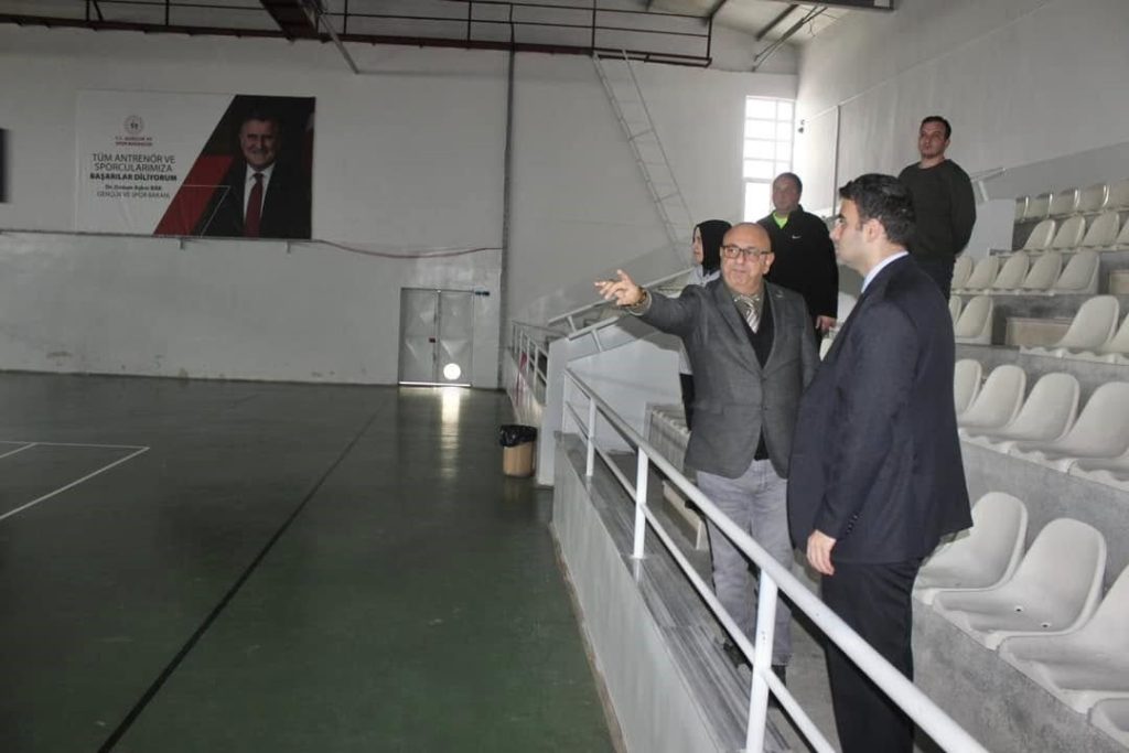 KAYMAKAM KILIÇ, GENÇLİK MERKEZİNDE İNCELEMELERDE BULUNDU