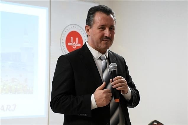 İL MÜFTÜSÜ DİLEK, ‘UMRE HAZIRLIK KURSU EĞİTİM SEMİNERİ’ DÜZENLEDİ