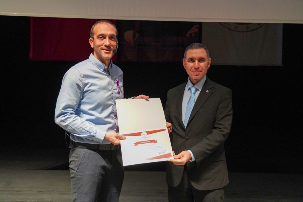 BİLECİK’TE ‘ÜROLOJİK KANSERLER’ KONFERANSI DÜZENLENDİ