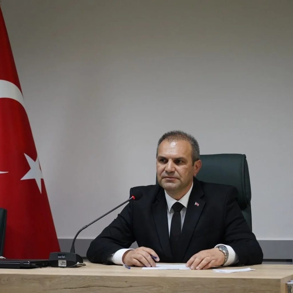 BELEDİYE OTOBÜSLERİNDE KARTLI SİSTEME GEÇİYOR