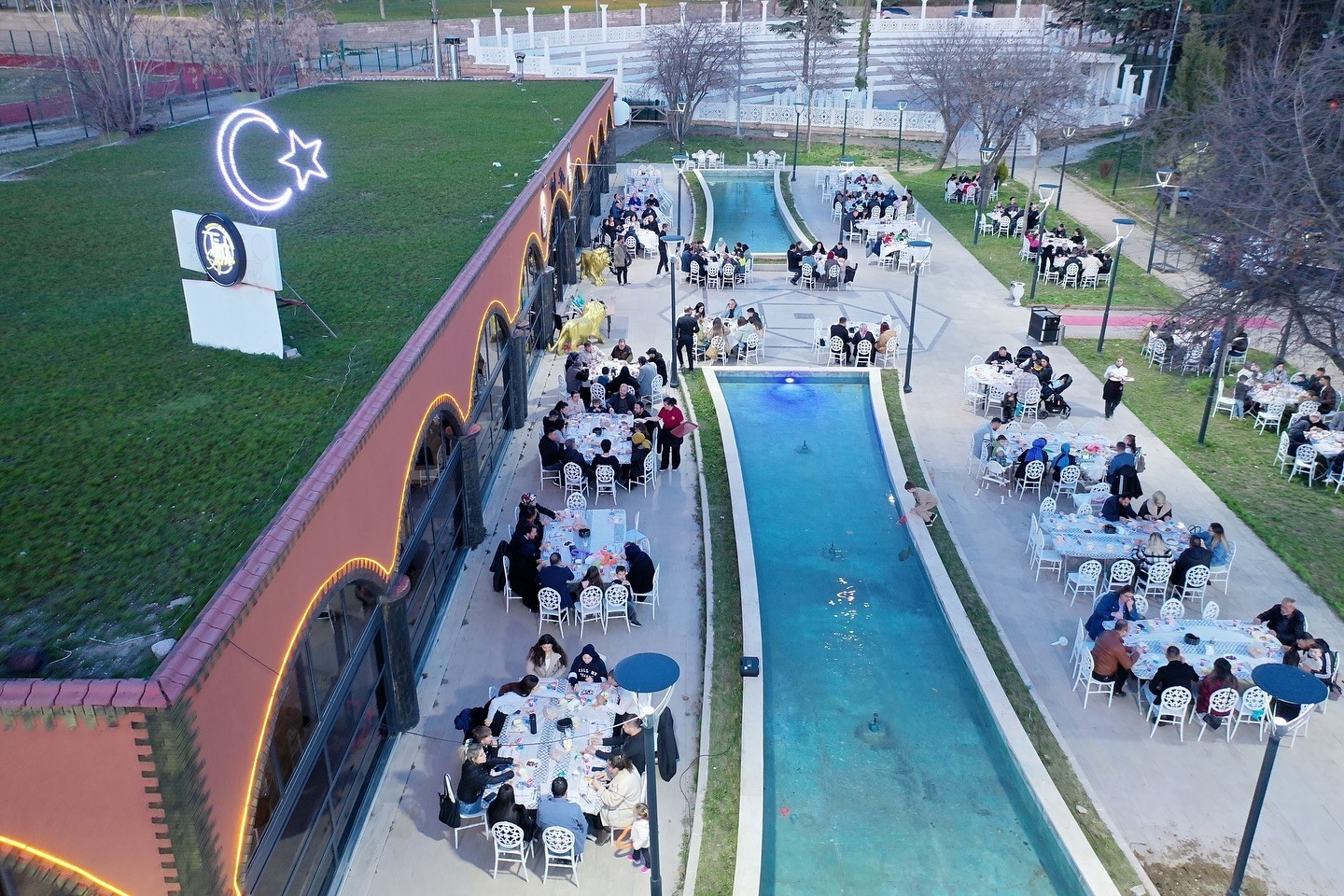 Belediye personeli ve aileleriyle iftar programı düzenlendi