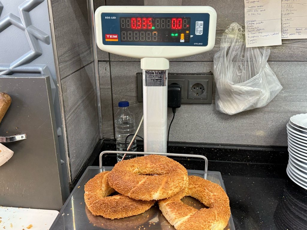 RAMAZANIN İLK GÜNÜNDE ZABITADAN FIRINLARDA GRAMAJ DENETİMİ