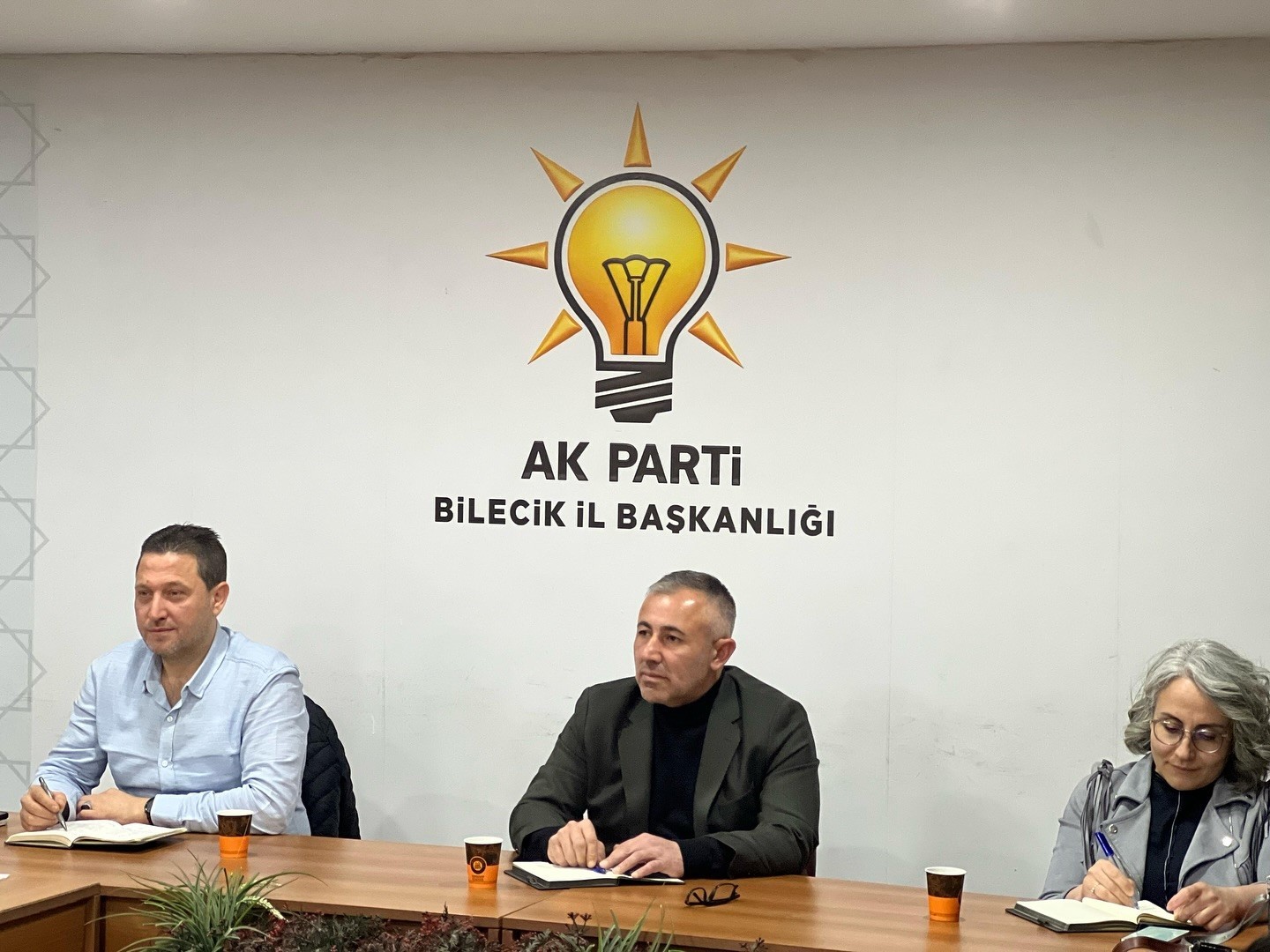 AK Parti’de yeni dönem faaliyetler değerlendirildi