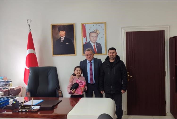 Minik gazeteciden büyük adım