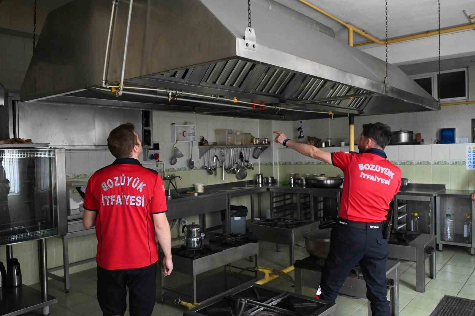 Bozüyük Belediye İtfaiyesi’nden yurtlara yangın denetimi