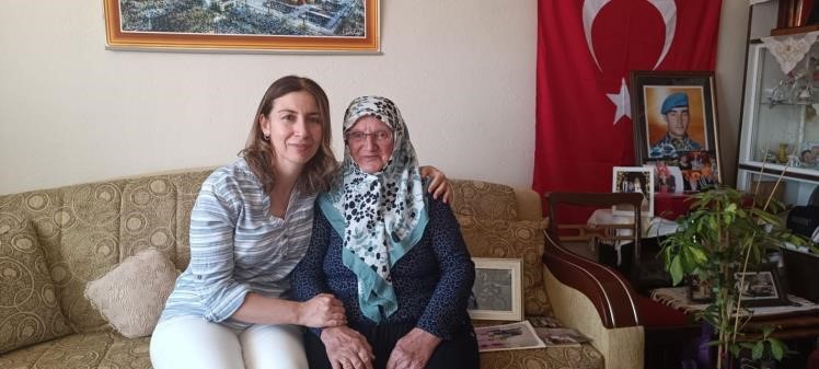 Şehit ve gazi ailelerine anlamlı ziyaret