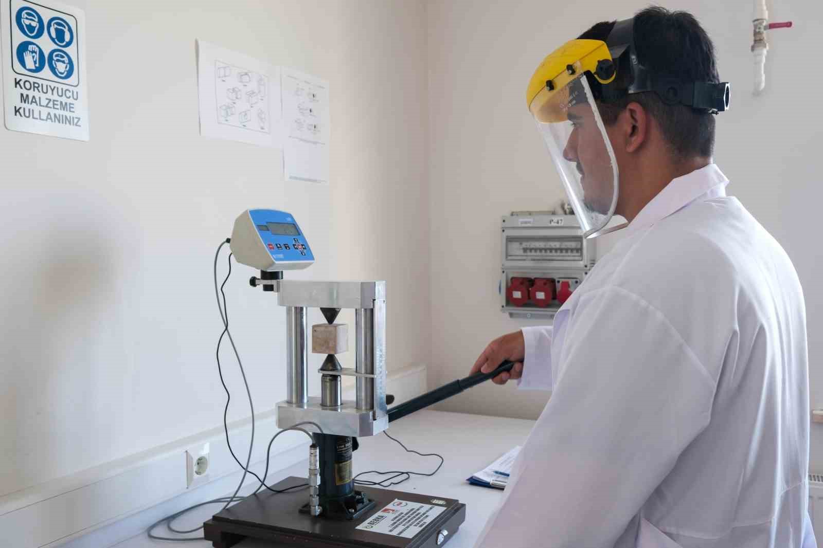 BŞEÜ Doğal Taş Teknolojileri Merkezi, uluslararası akreditasyon aldı