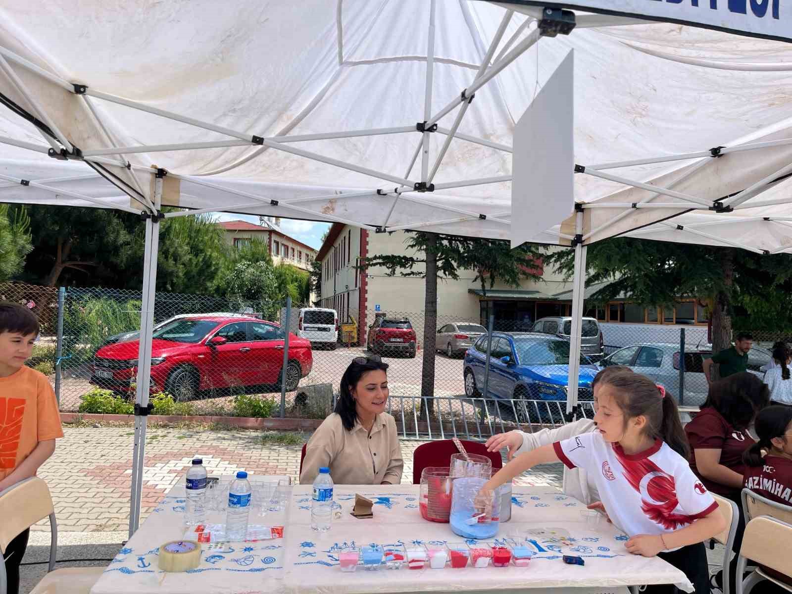 Gazimihal İlk ve Ortaokulu, Mihalfest’in 4’üncüsüne ev sahipliği yaptı