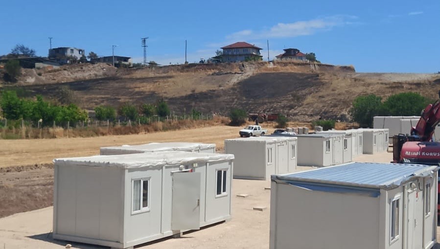 Konteyner kentler yangın bölgelerine sevk edildi