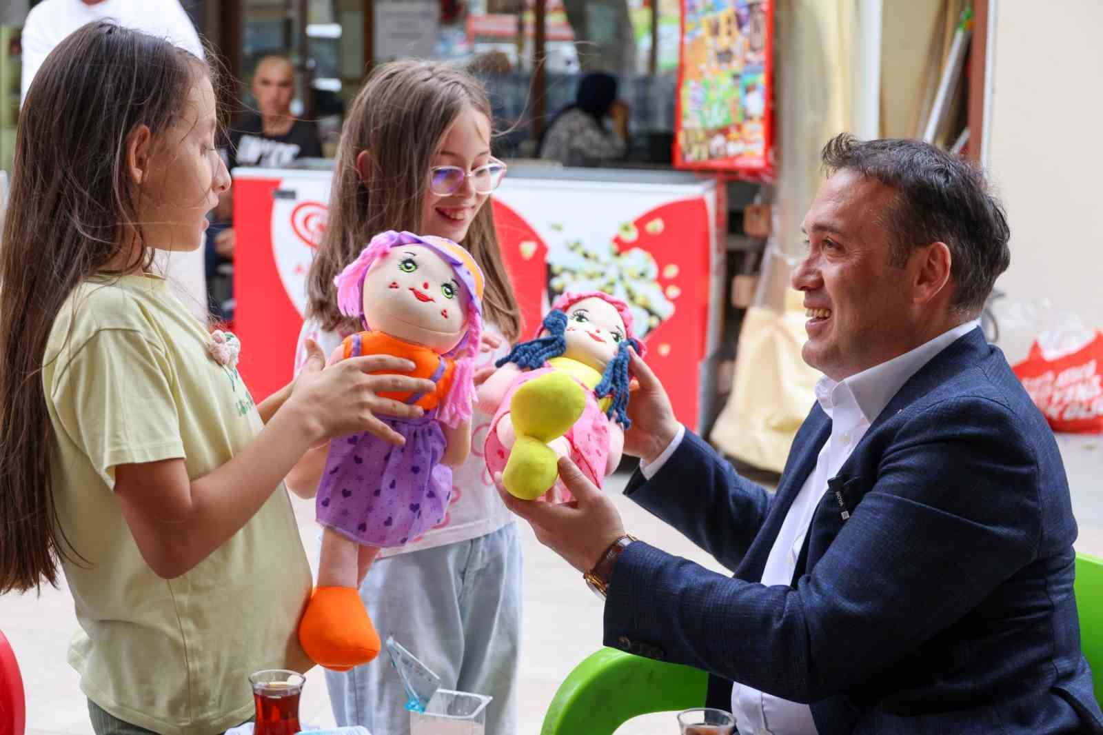 Vali Sözer’den esnaf ziyareti