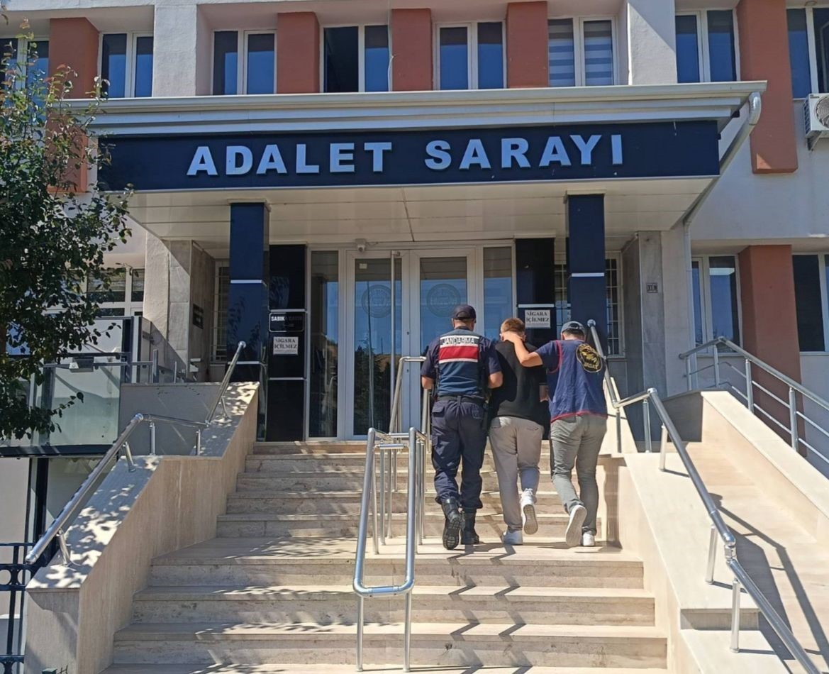 Bilecik’te nitelikli dolandırıcılık operasyonu