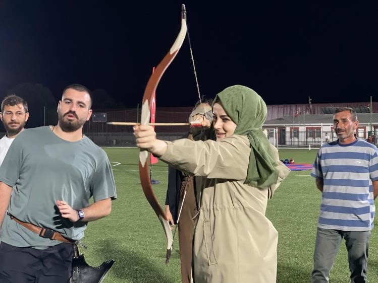 Kaymakamı Feyza Nur Kılıç, hedefi 12’den vurdu