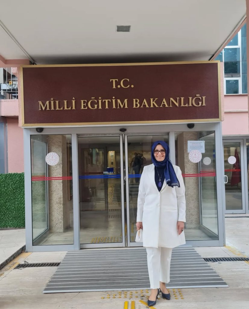 Eğitimin Başarılı İsmi Fazilet Durmuş, Millî Eğitim Bakanlığı Genel Müdür Yardımcılığına Atandı