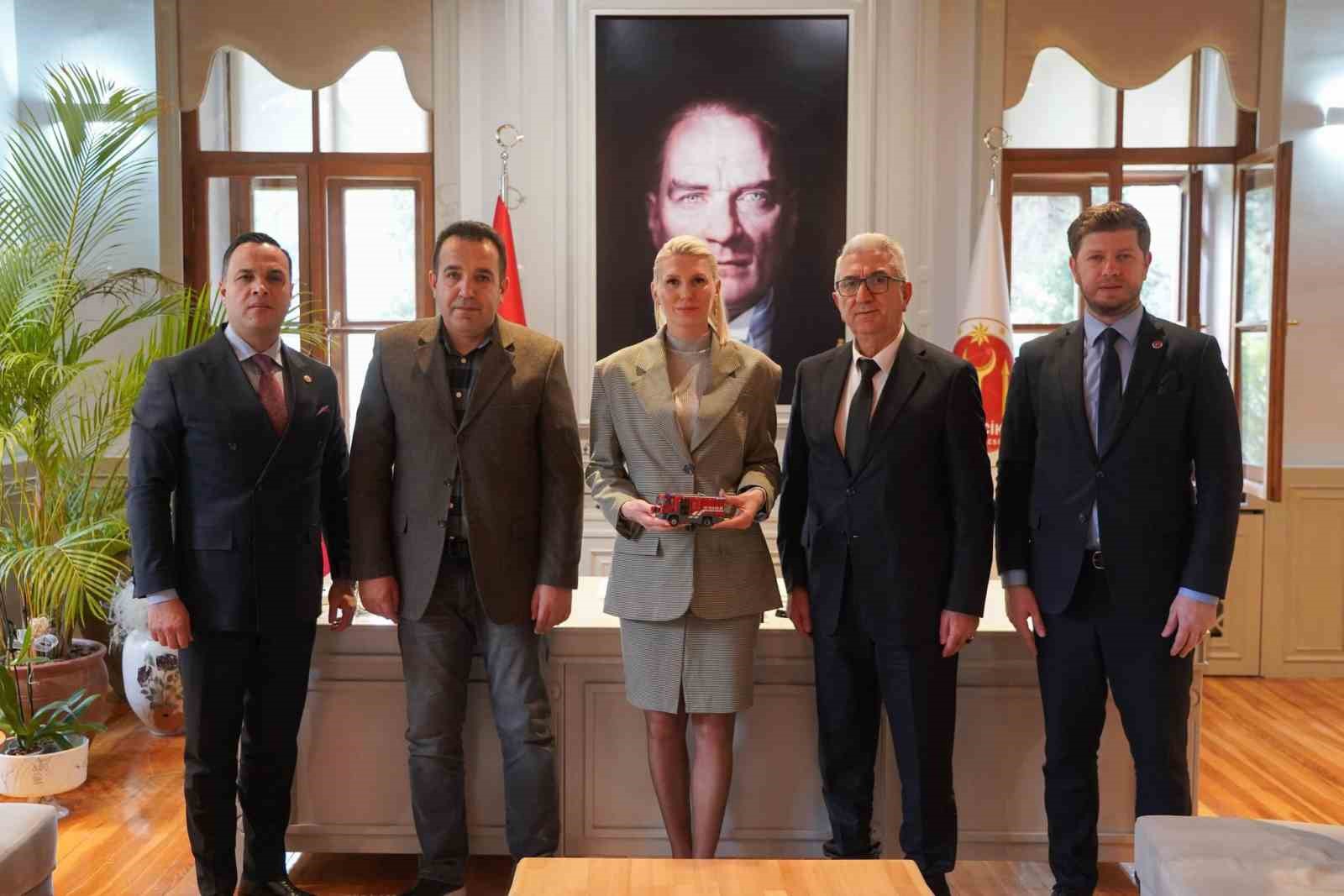 Bilecik Belediyesinde itfaiye hizmetleri ve afet hazırlığı değerlendirildi