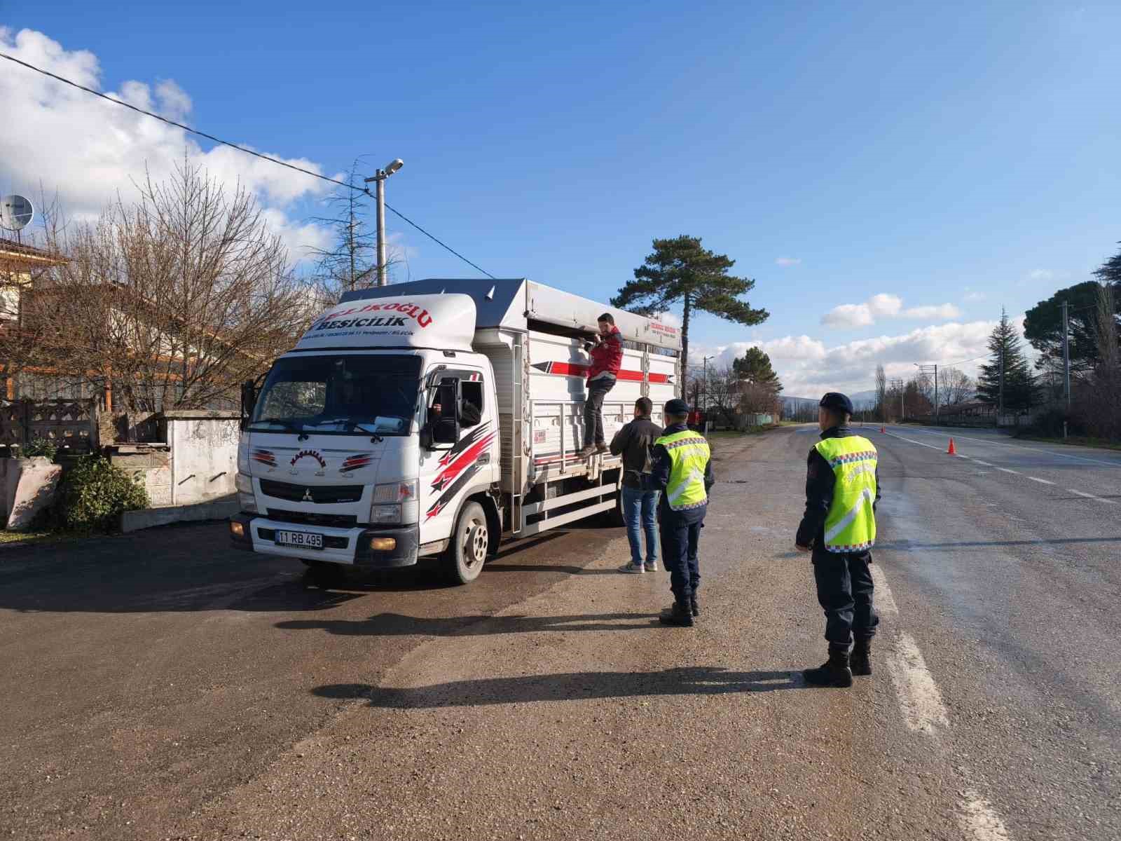 Bilecik’te müşterek yol kontrol ve denetim faaliyeti