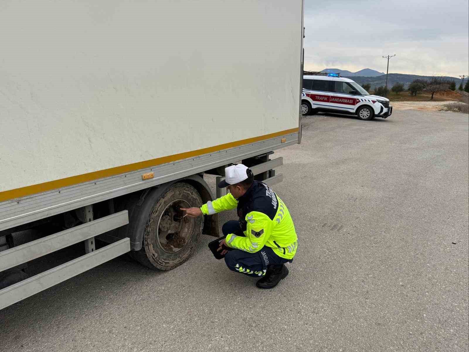 Bilecik’te kış lastiği uygulaması denetimi yapıldı