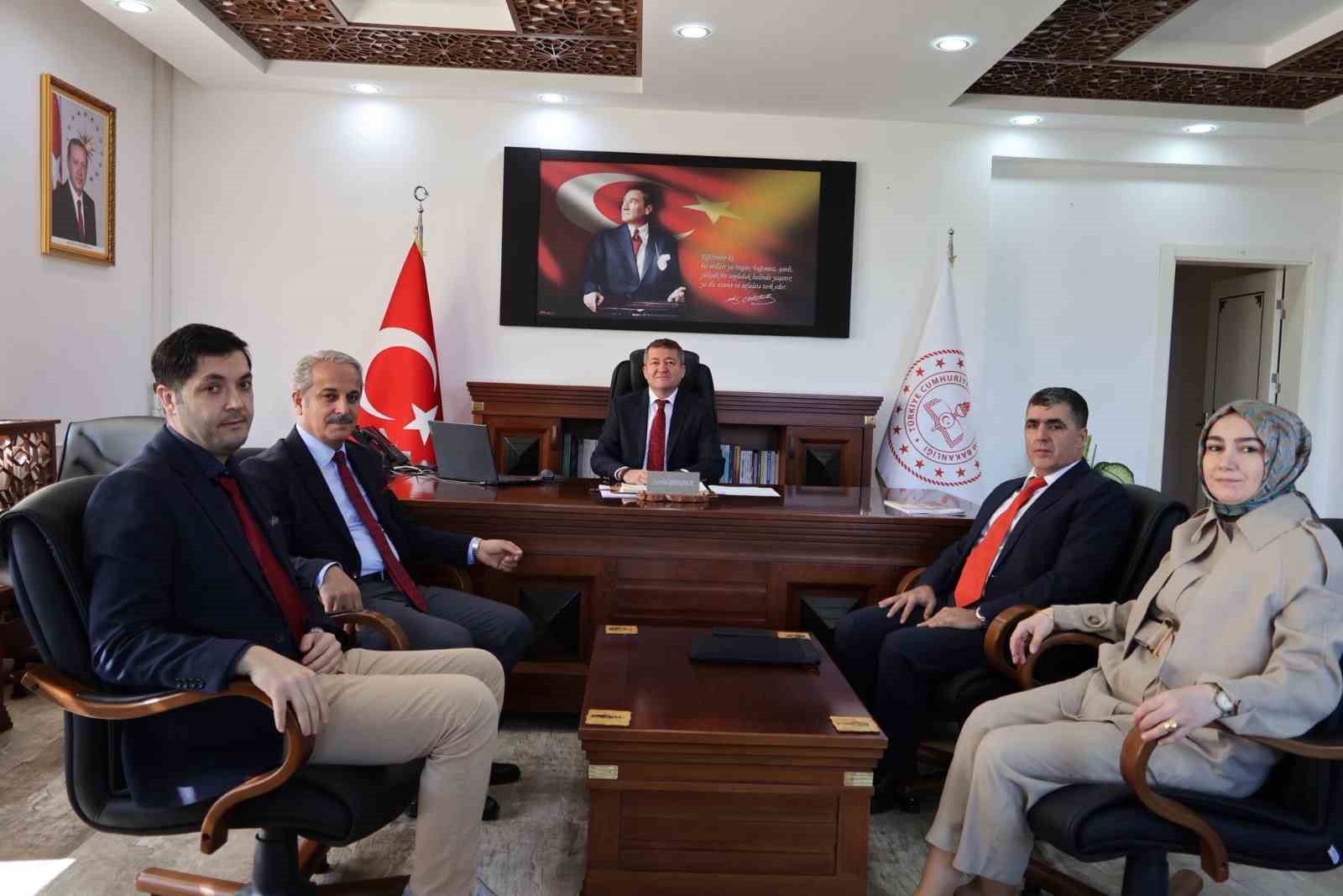 “Köklerden Günümüze Maarif Hafızasından Geleceğe Erişim Projesi” Bilecik’te değerlendirildi